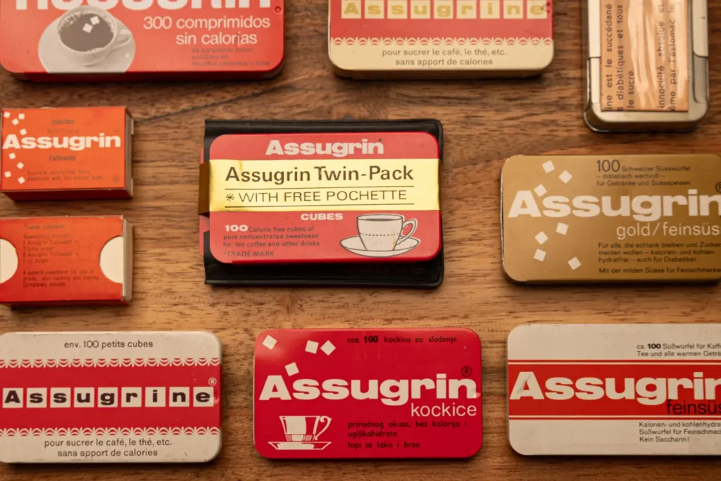 Historische Verpackungen von Assugrin